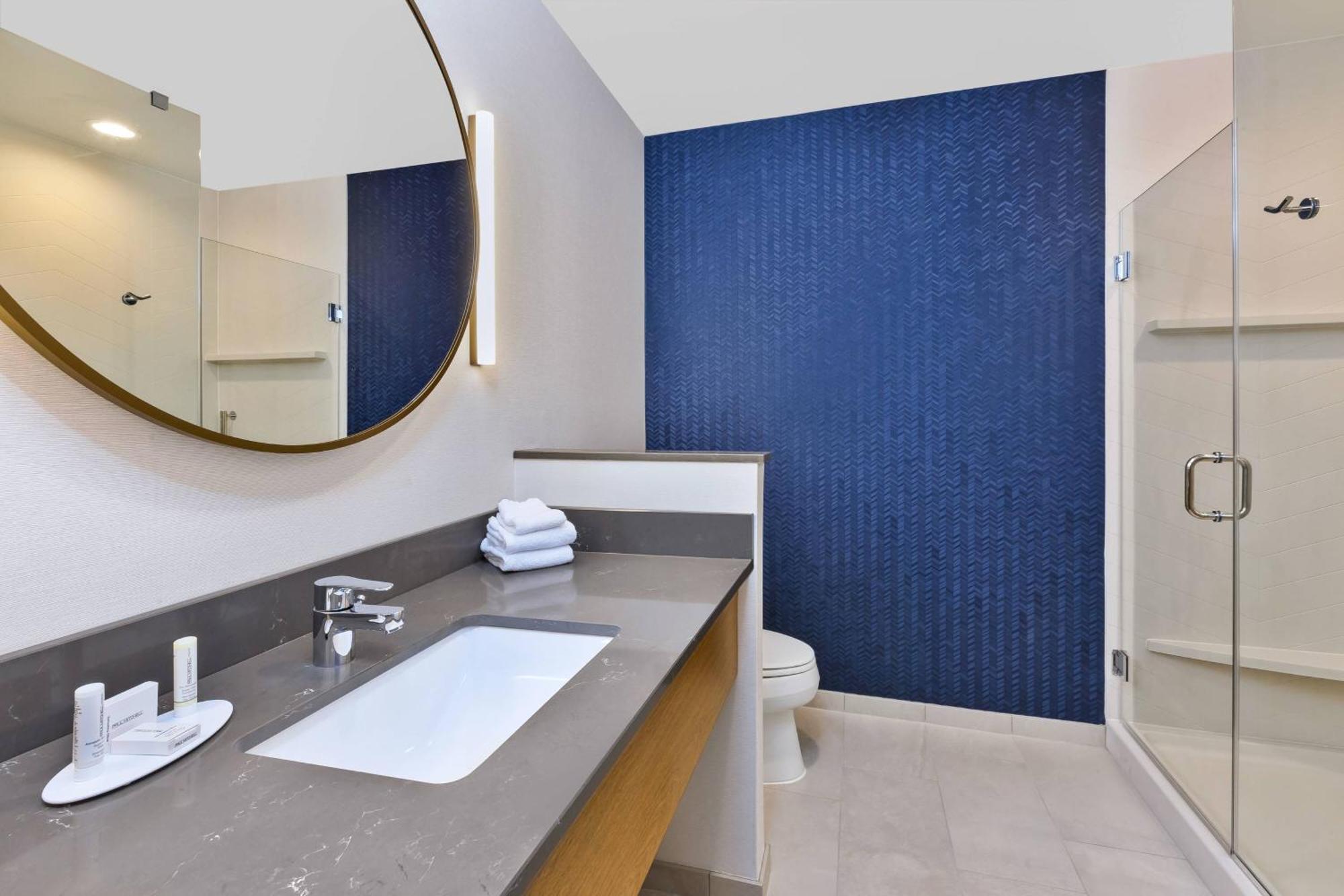 Fairfield & By Marriott Cincinnati Airport South/florence 3* Florence